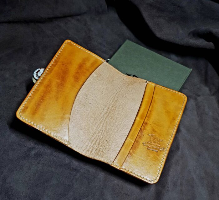 Passport cover "Vintage" Chernyshev`A WORKSHOP Изделия из кожи ручной работы, сделано с душой Автор: Чернышёв Андрей, г. Смоленск Магазин: https://marketcraft.ru/Chernyshev`A