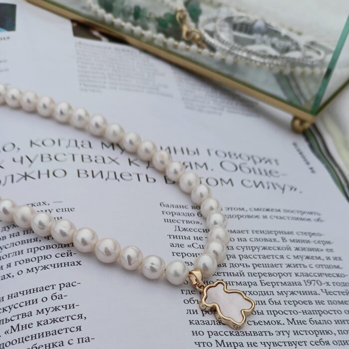 Kolye-choker iz zhemchuga s podveskoy "Mishka" elna.jewelry Украшения ручной работы с натуральными камнями Автор: Елена Алешкова.