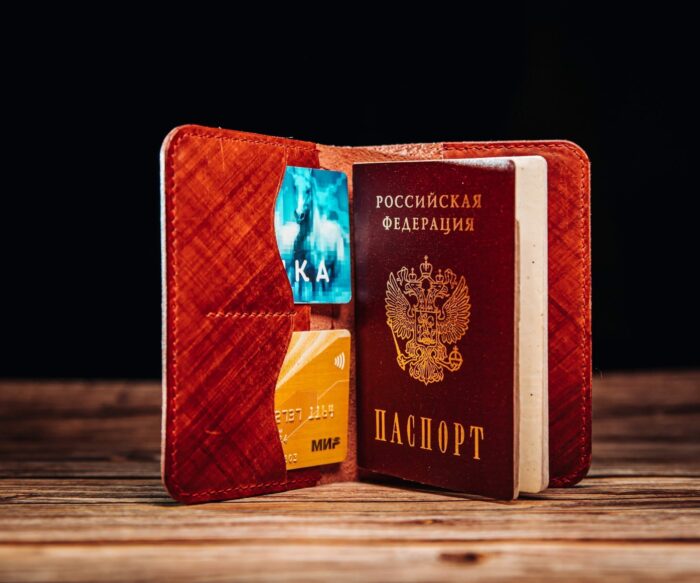 SoseDKrafT,Эксклюзивные изделия из натуральной кожи ручной работы. Мы с удовольствием воплотим Ваши самые смелые идеи в изделиях из кожи. Вместе с Вами мы создадим изделие, которое будет только у Вас!https://marketcraft.ru/store/sosedkraft