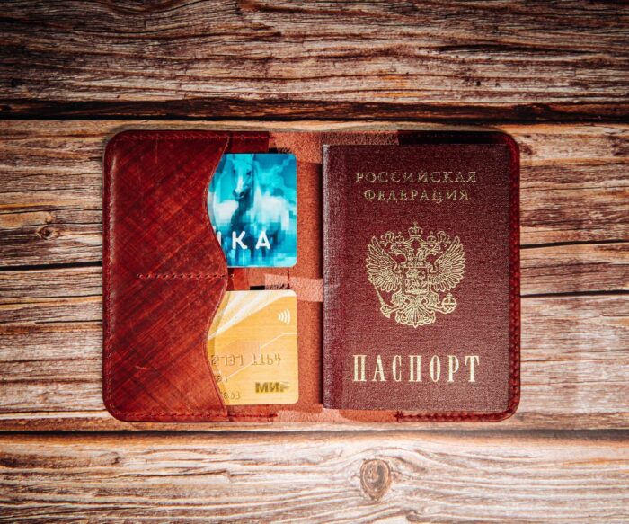 SoseDKrafT,Эксклюзивные изделия из натуральной кожи ручной работы. Мы с удовольствием воплотим Ваши самые смелые идеи в изделиях из кожи. Вместе с Вами мы создадим изделие, которое будет только у Вас!https://marketcraft.ru/store/sosedkraft