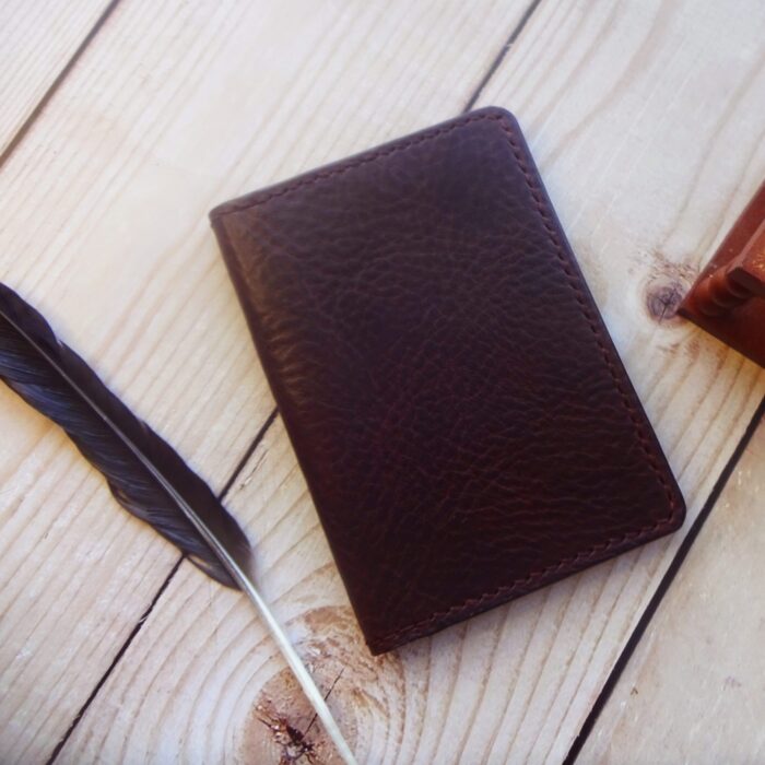 Wrona. кожевенная мастерская. Настоящие вещи. Leather craft. Мастер: Дарья Шинкарева магазин: https://marketcraft.ru/store/wrona/