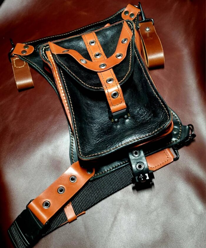 Hip bag "Biker" Chernyshev`A WORKSHOP Изделия из кожи ручной работы, сделано с душой Автор: Чернышёв Андрей, г. Смоленск Магазин: https://marketcraft.ru/Chernyshev`A