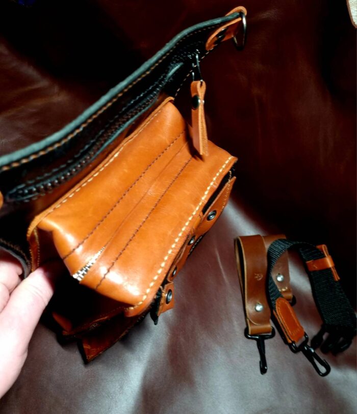 Hip bag "Biker" Chernyshev`A WORKSHOP Изделия из кожи ручной работы, сделано с душой Автор: Чернышёв Андрей, г. Смоленск Магазин: https://marketcraft.ru/Chernyshev`A