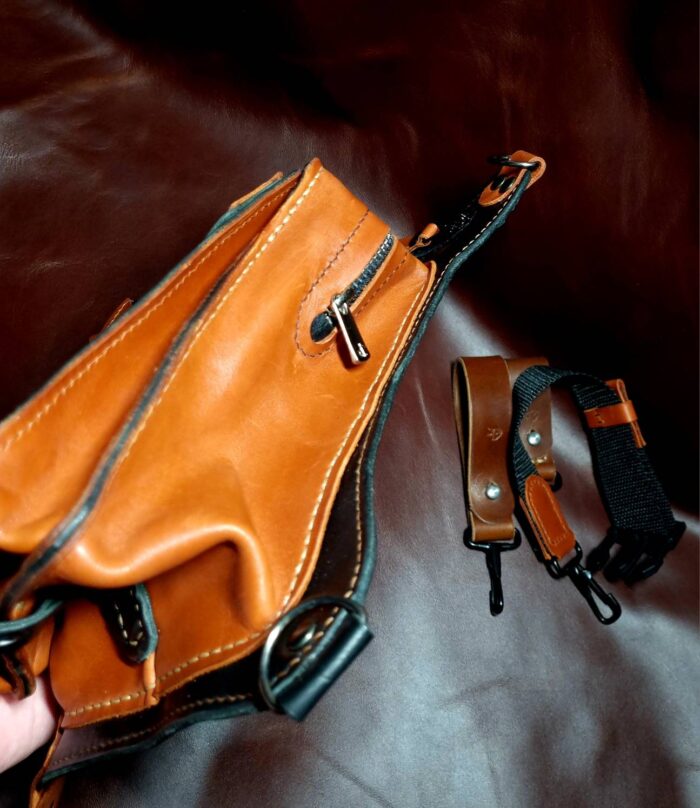 Hip bag "Biker" Chernyshev`A WORKSHOP Изделия из кожи ручной работы, сделано с душой Автор: Чернышёв Андрей, г. Смоленск Магазин: https://marketcraft.ru/Chernyshev`A