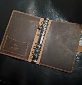 Notebook book A6 "KH" Chernyshev`A WORKSHOP Изделия из кожи ручной работы, сделано с душой Автор: Чернышёв Андрей, г. Смоленск Магазин: http://marketcraft.ru/Chernyshev`A