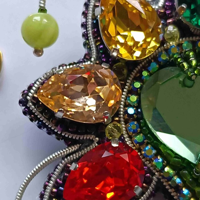 Seven-color brooch Brosh_from_Lady_Si Бижутерия и аксессуары ручной работы из бисера и натуральных камней Автор: Стёпкина Ирина, г. Краснодар