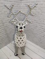 Игрушка из бусин "Олень"