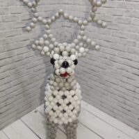 Игрушка из бусин "Олень"