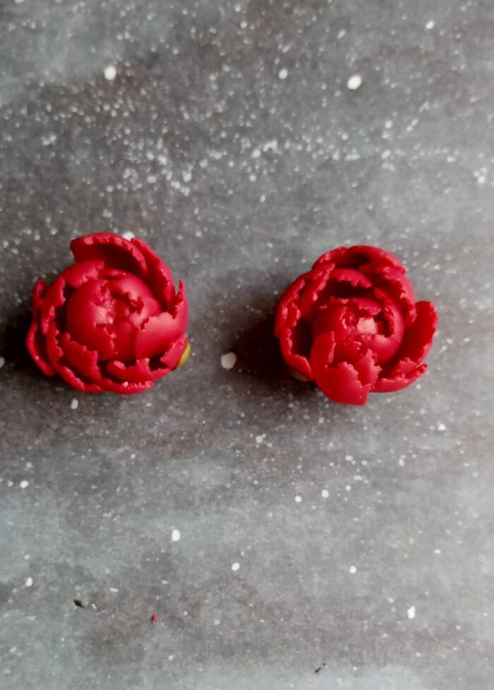 брошь с пионами — изображение 5