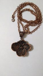 Шейное украшение