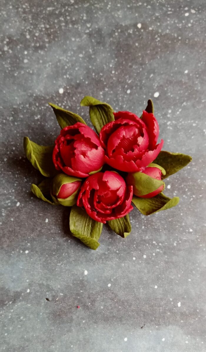 брошь с пионами — изображение 6