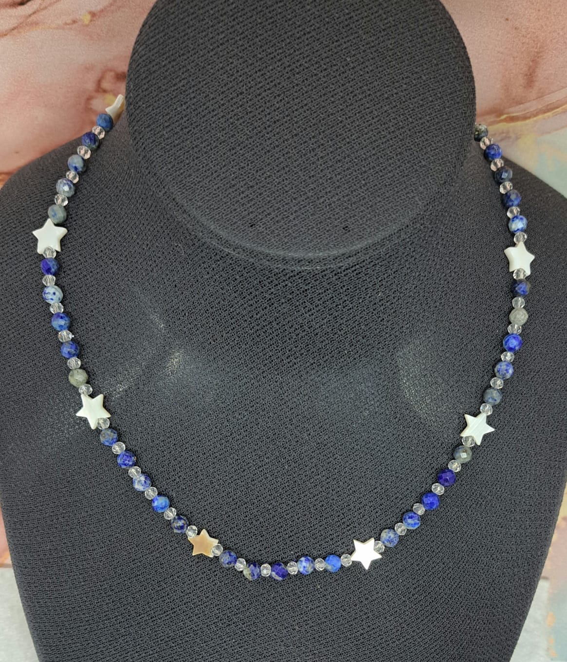 Изображение WhatsApp 2025-09-28 в 18.25.36_9661251d Чокер-браслет 40-45см лазурит и перламутр — изображение 1