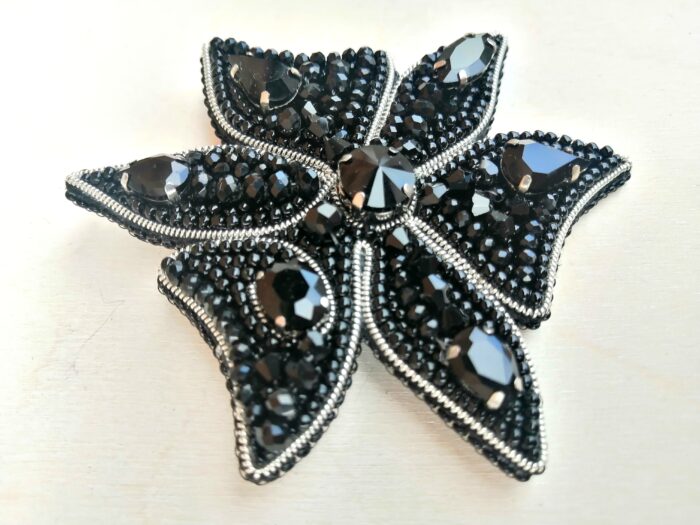 Брошь Цветок ассиметричный — изображение 10