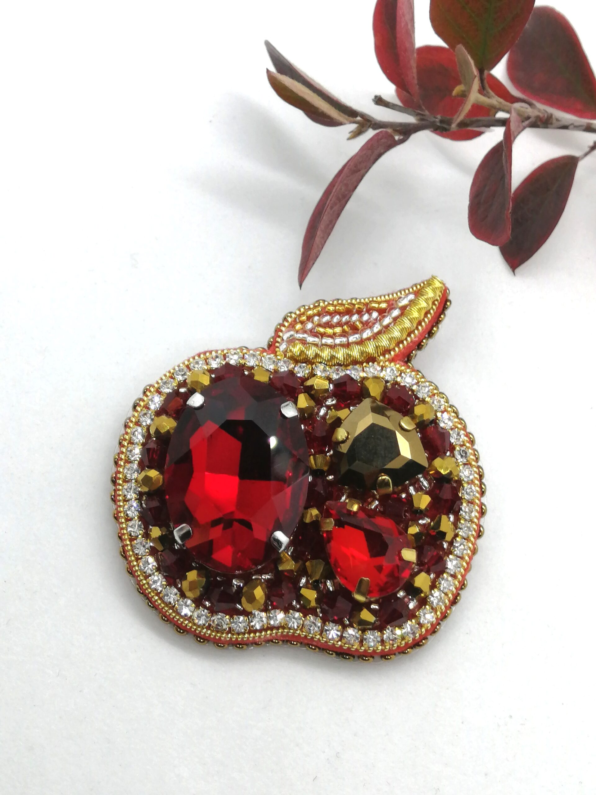 oznor Брошь Яблоко — изображение 1