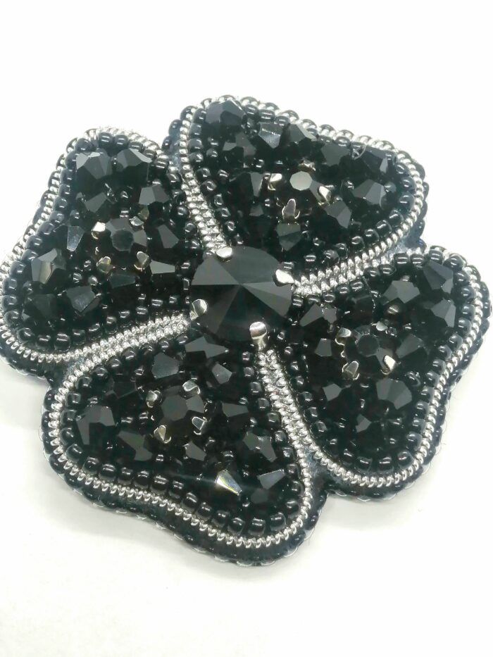 Брошь Клевер черный (на заказ) — изображение 10