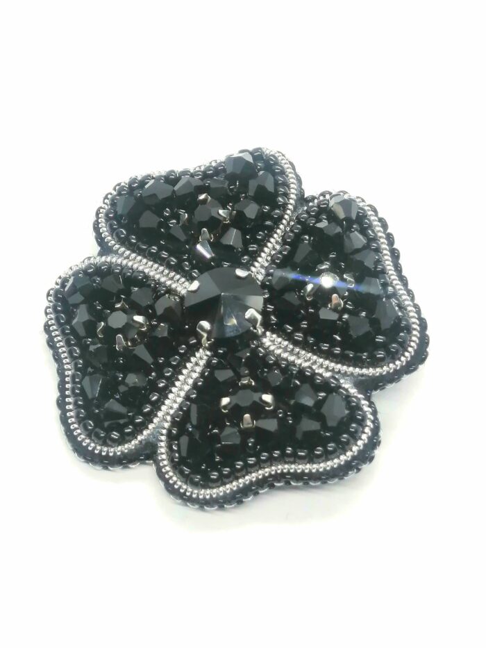 Брошь Клевер черный (на заказ) — изображение 5
