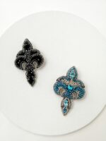 Брошь Геральдическая лилия