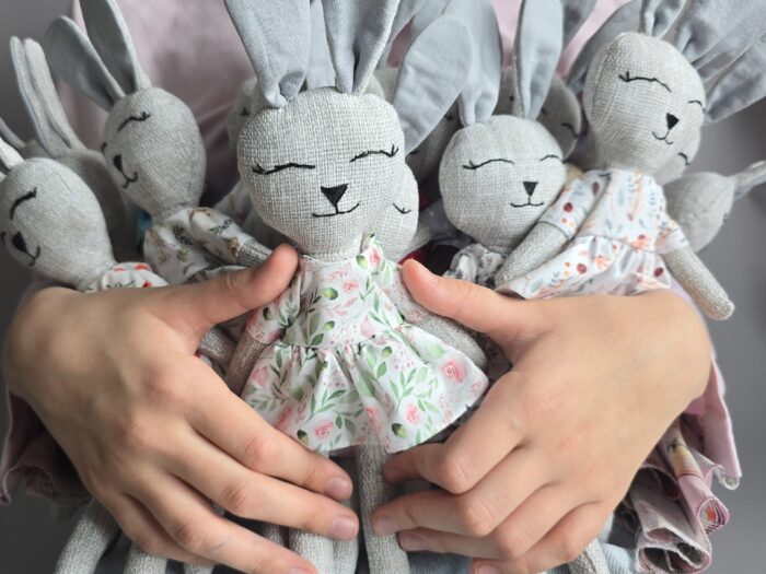 Текстильная игрушка Зайчонок — изображение 4