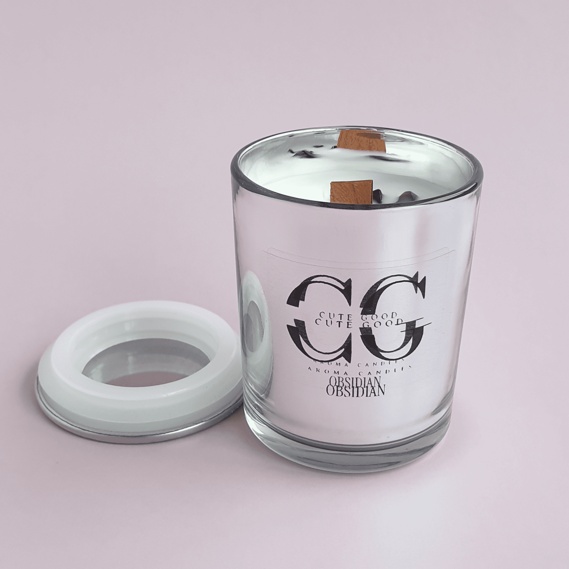 20251109_141324-fotor-20251124210 Ароматическая свеча “Защита и Вдохновение” — Обсидиан, стекло, 220 мл — изображение 1