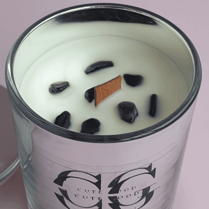 Ароматическая свеча “Защита и Вдохновение” — Обсидиан, стекло, 220 мл — изображение 2