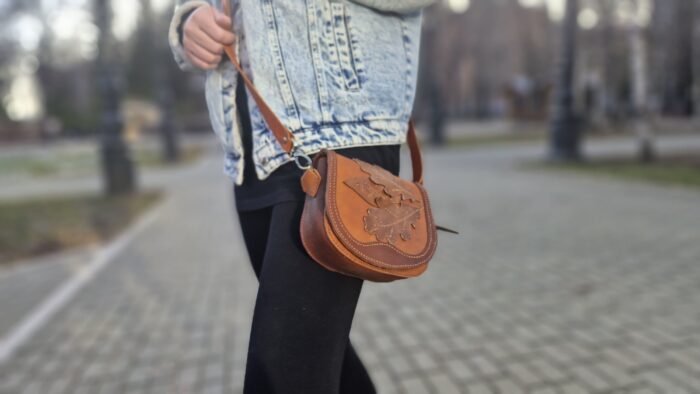 Сумка в лесном стиле "Листья дуба" — изображение 3