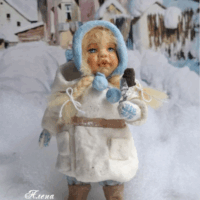 Ватная игрушка "Девочка с мороженым" Интерьерная декоративная игрушка,елочное украшение.