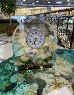 Часы из эпоксидной смолы.