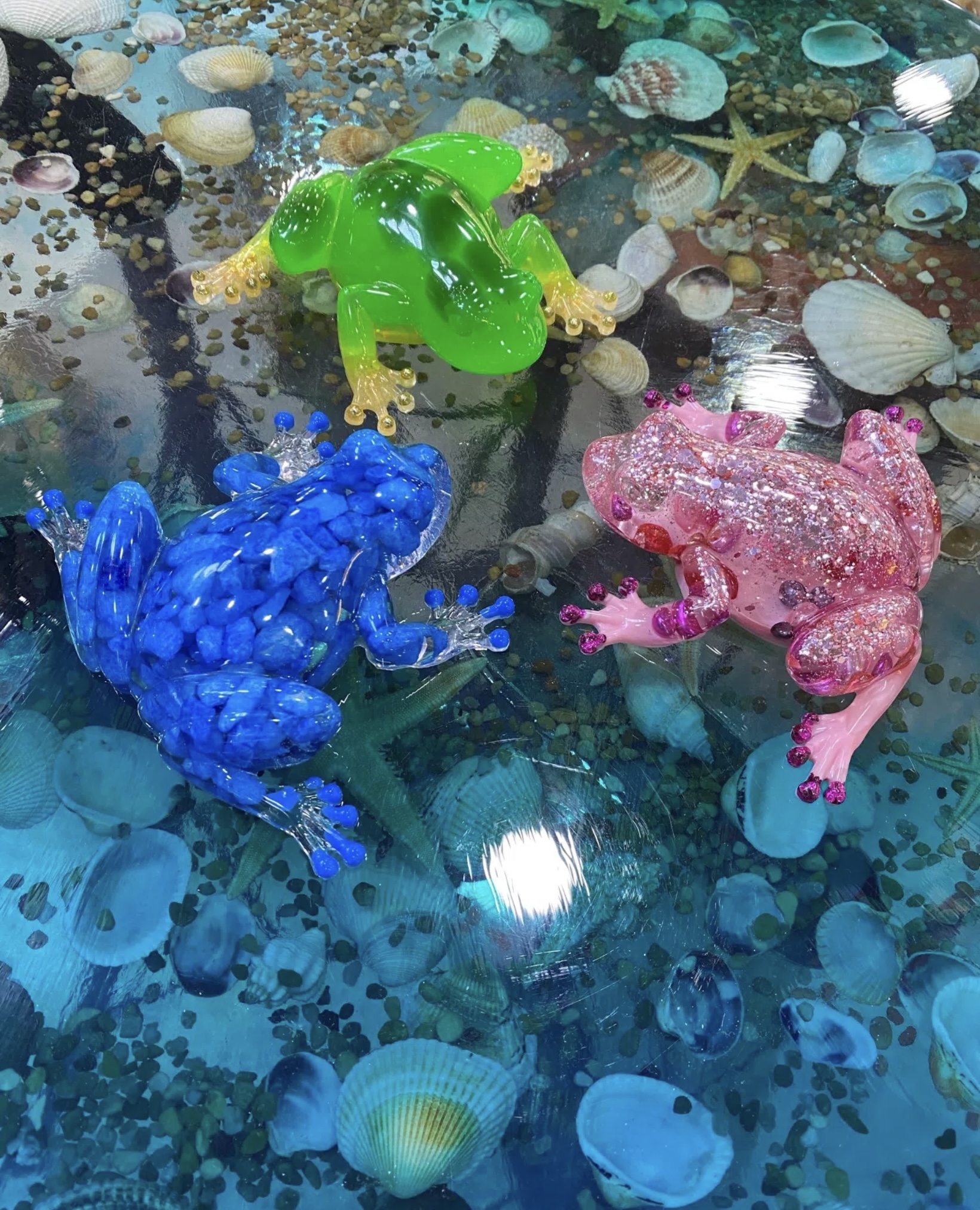 Screenshot Сувенир лягушка из эпоксидной смолы . — изображение 1