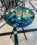 Стол из эпоксидной смолы