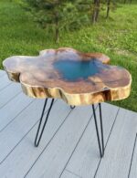 Стол из спила карагача.