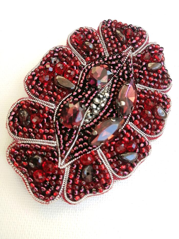 Брошь Губы-цветок — изображение 3