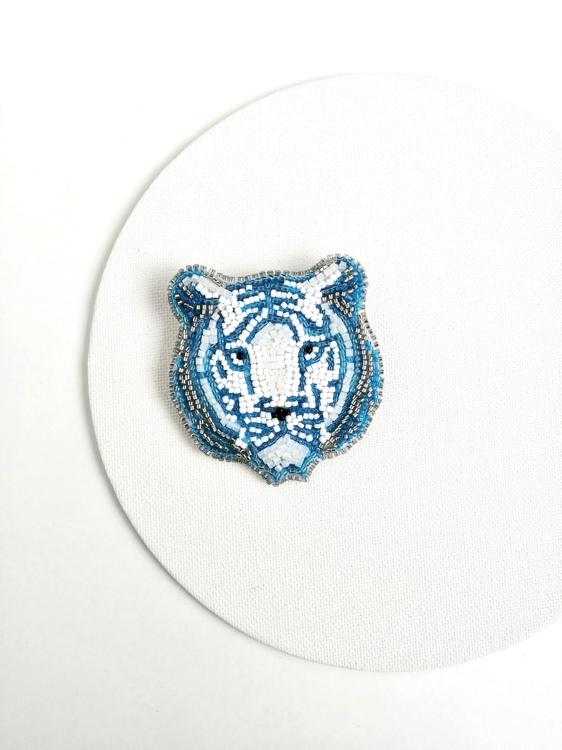 IMG_20220127_141742-01 Брошь Тигр — изображение 1