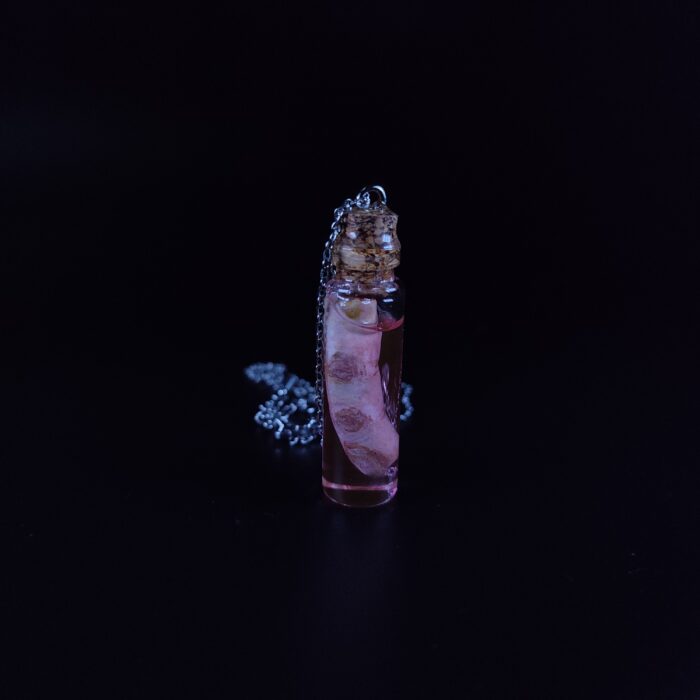 кулон склянка с чудесами внутри — изображение 2