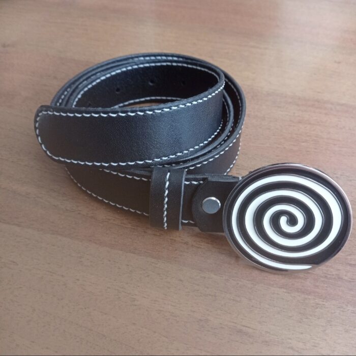 Элегантный кожаный ремень — изображение 1