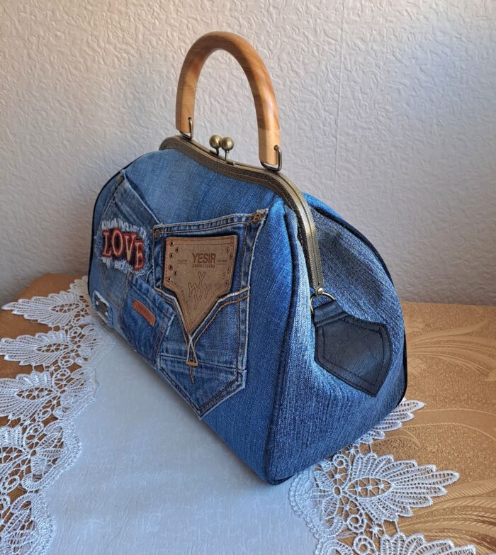 Сумка женская джинсовая с фермуаром, джинсовый стиль — изображение 3