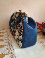 Сумка ручной работы с двойным фермуаром из гобеленовой и джинсовой ткани — изображение 2