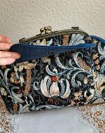 Сумка ручной работы с двойным фермуаром из гобеленовой и джинсовой ткани — изображение 7