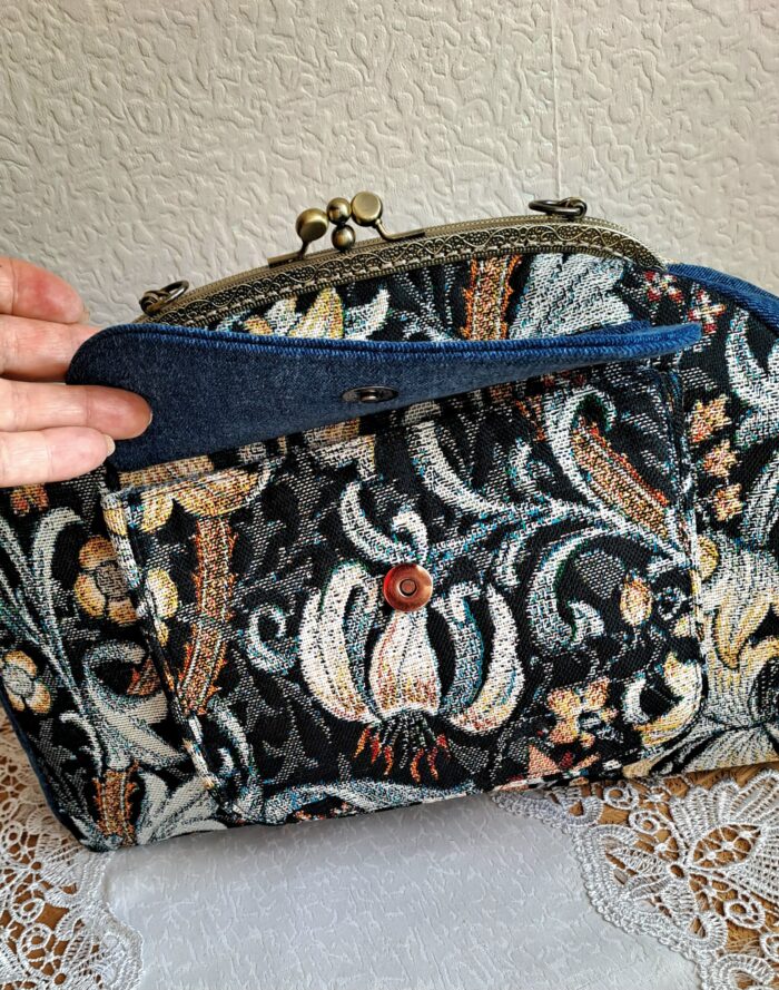 Сумка ручной работы с двойным фермуаром из гобеленовой и джинсовой ткани — изображение 7