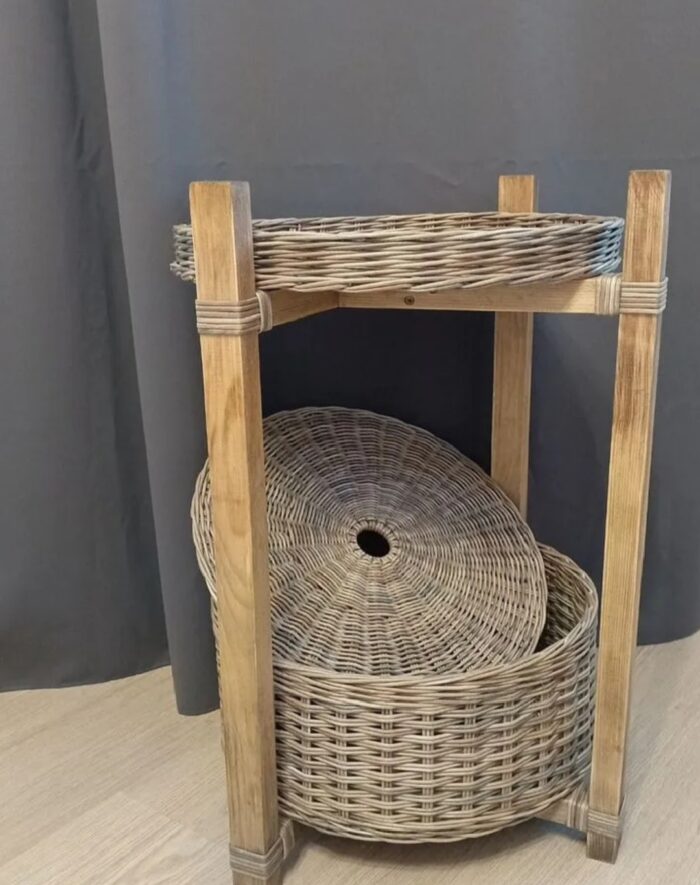 Столик из лозы — изображение 2