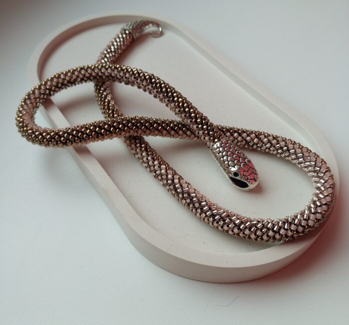 Колье из бисера Змейка — изображение 3