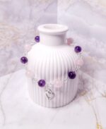 Браслеты: с аметистом и розовым кварцем, с апатитом, с аметистом.