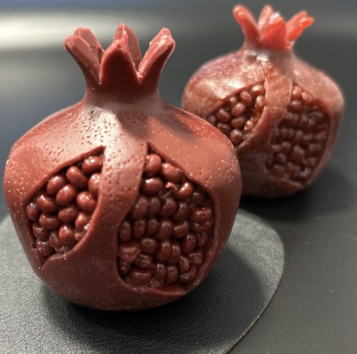 Свеча "Гранат", красный — изображение 2