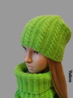 Комплект из трёх предметов шапка+снуд+варежки — изображение 2