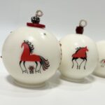 Свеча-шар "Мезенский конь", 240 г — изображение 2