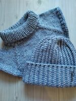 Шапка с отворотом зимняя, женская, крючком крупной вязкой — изображение 4