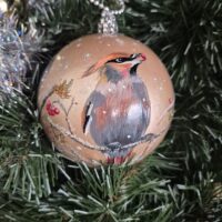 Ёлочная игрушка новогодний шар "Свиристели"