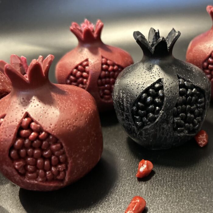 Свеча "Гранат", красный — изображение 3