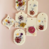 Флорентийское саше на заказ с сухоцветами — из натурального соевого воска