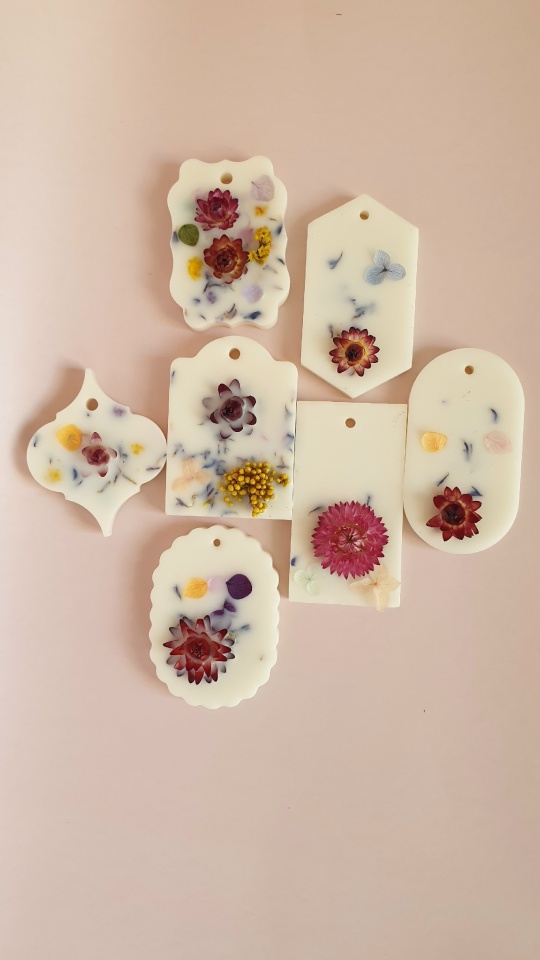 EJCPnKDeCvcPem0GA1KcYBfHij7_qvqQ2Yft7hCb7-JY4e1RN4Og5F2uPs5kVoC-GLZRUZL3edmK_4jDGgxBlFFf Флорентийское саше на заказ с сухоцветами — из натурального соевого воска — изображение 1