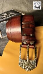 Ремень ручной авторской работы из натуральной кожи« Лев» — изображение 2